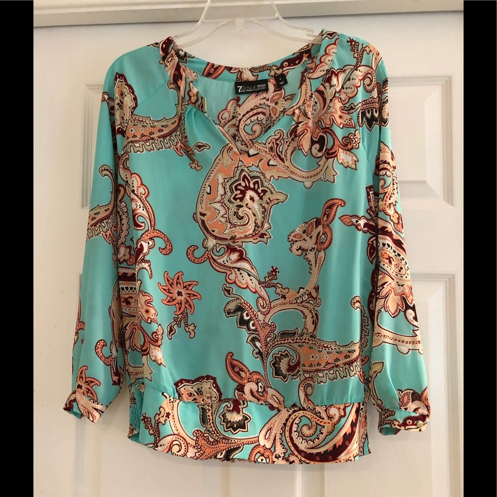 New York and Company 7th Avenue Top